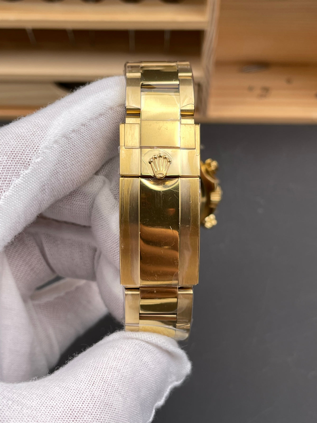 Rolex Cosmograph Daytona “Le Mans” 126528LN — Yellow Gold