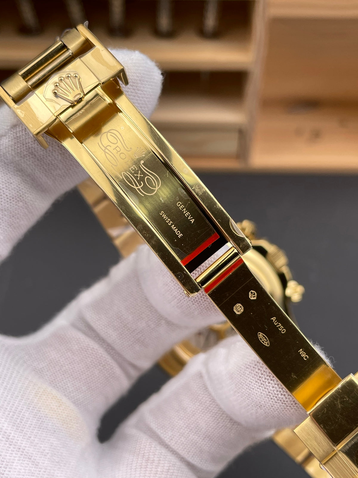 Rolex Cosmograph Daytona “Le Mans” 126528LN — Yellow Gold
