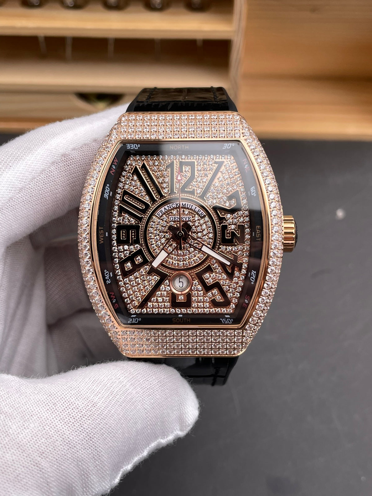 Franck Muller Vanguard Yachting — Diamond-Set Edition
