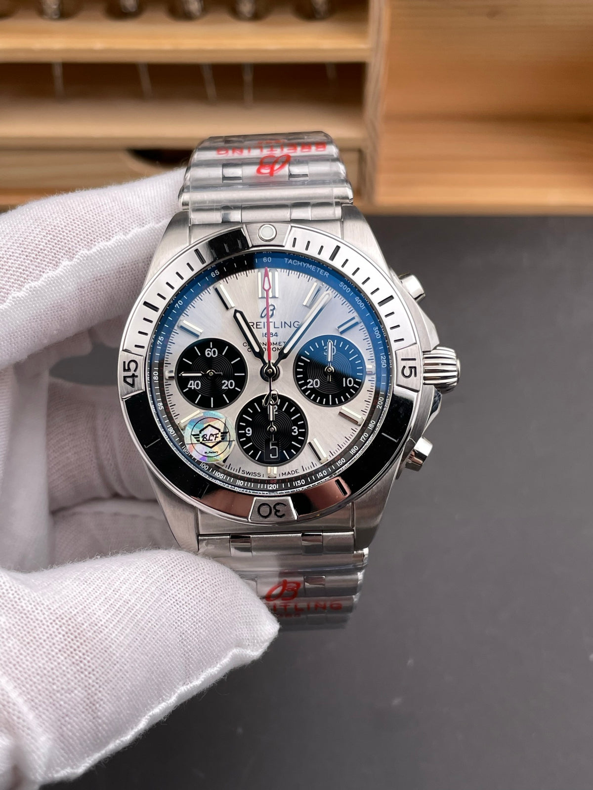 Breitling Chronomat B01-Style Chronograph – Silver Dial & Black Sub-Dials