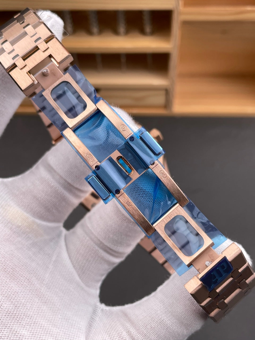 Audemars Piguet Royal Oak Style – Rose Gold / Blue Dial
