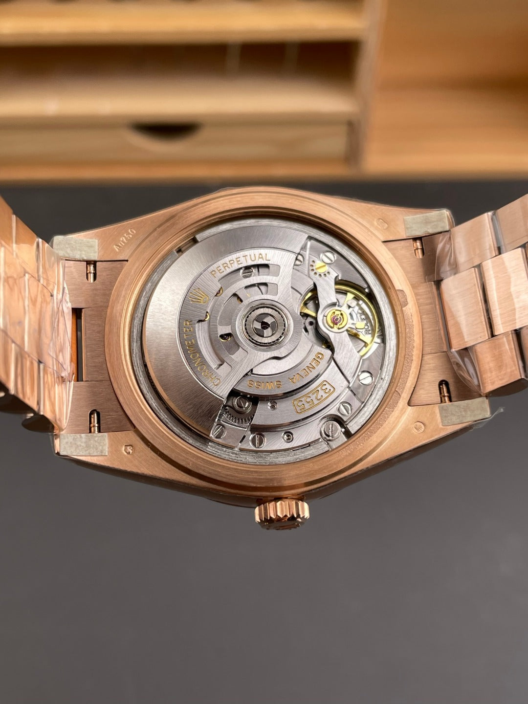 Rolex Day-Date 40 — Everose Gold & Olive Green Dial