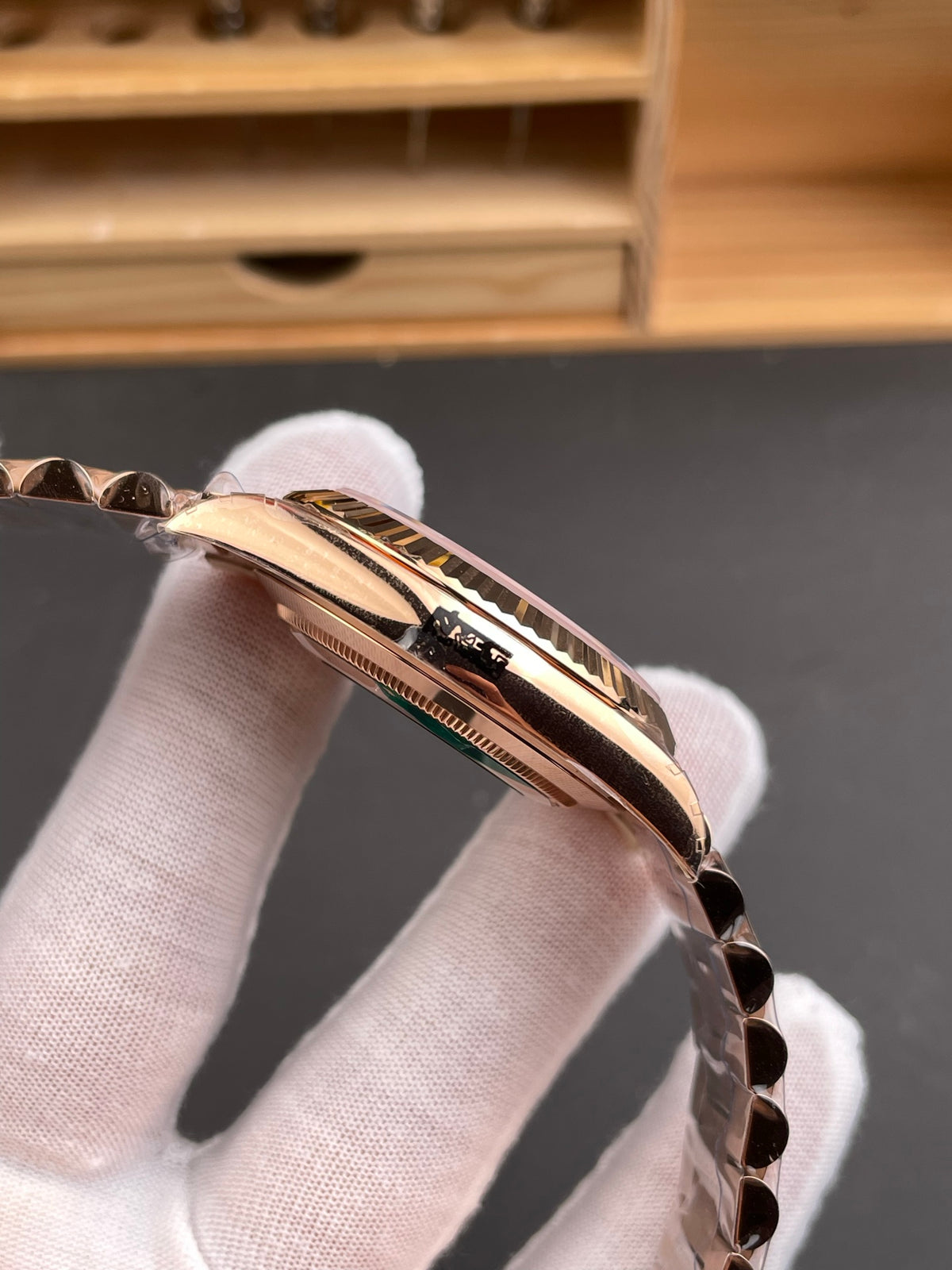 Rolex Day-Date 40 — Everose Gold & Olive Green Dial