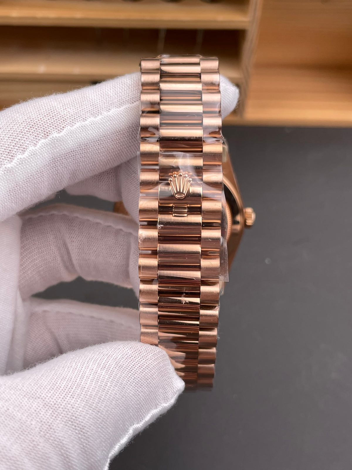 Rolex Day-Date 40 — Everose Gold & Olive Green Dial