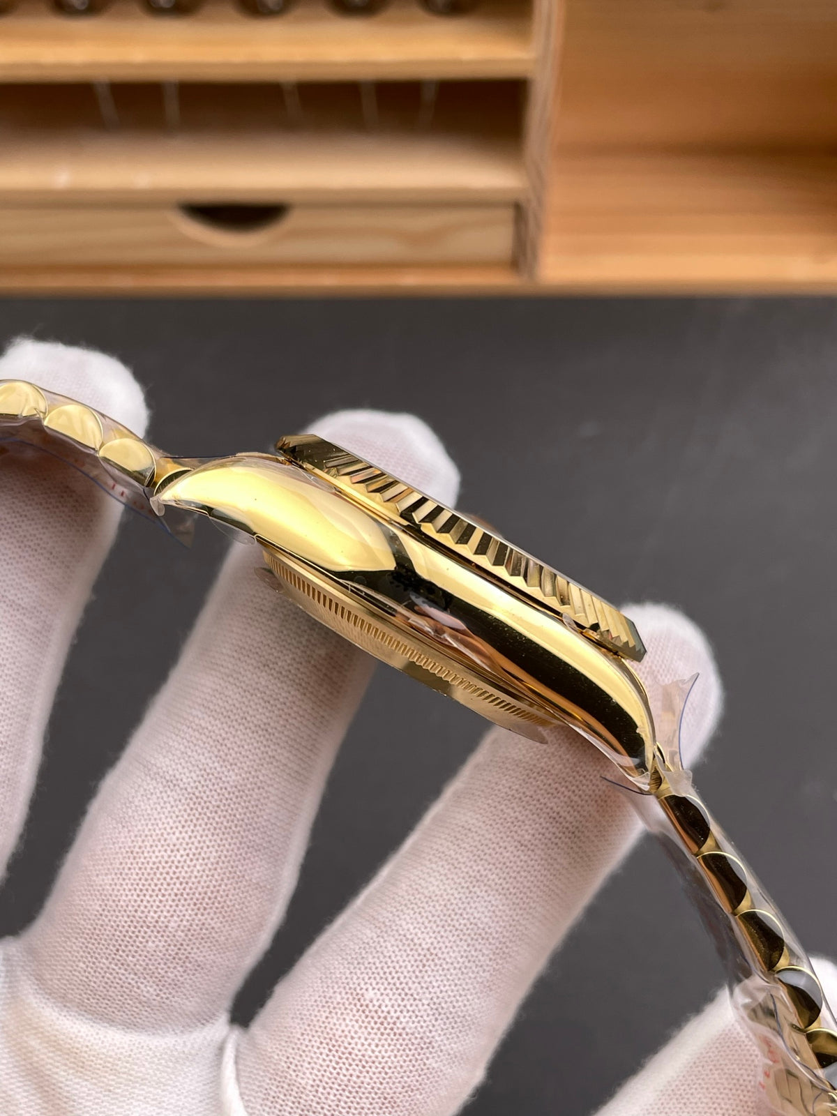 Rolex Sky-Dweller — 18 ct Yellow Gold & Green Dial