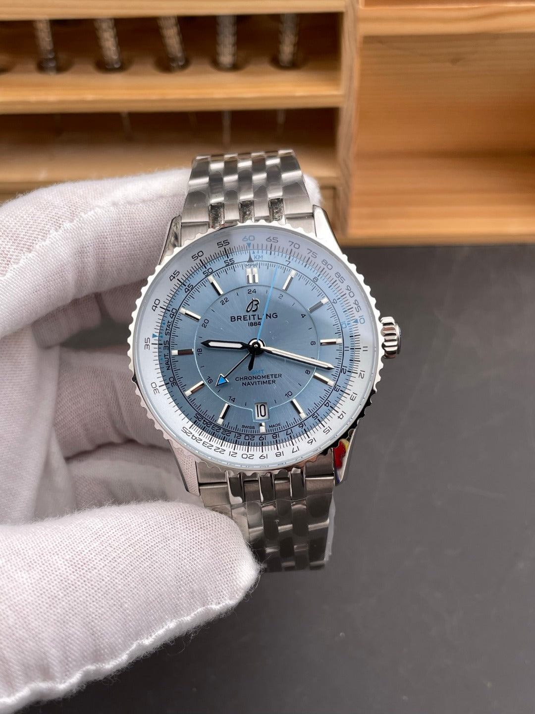 Breitling Navitimer GMT 41 – Silver/Light Blue Dial