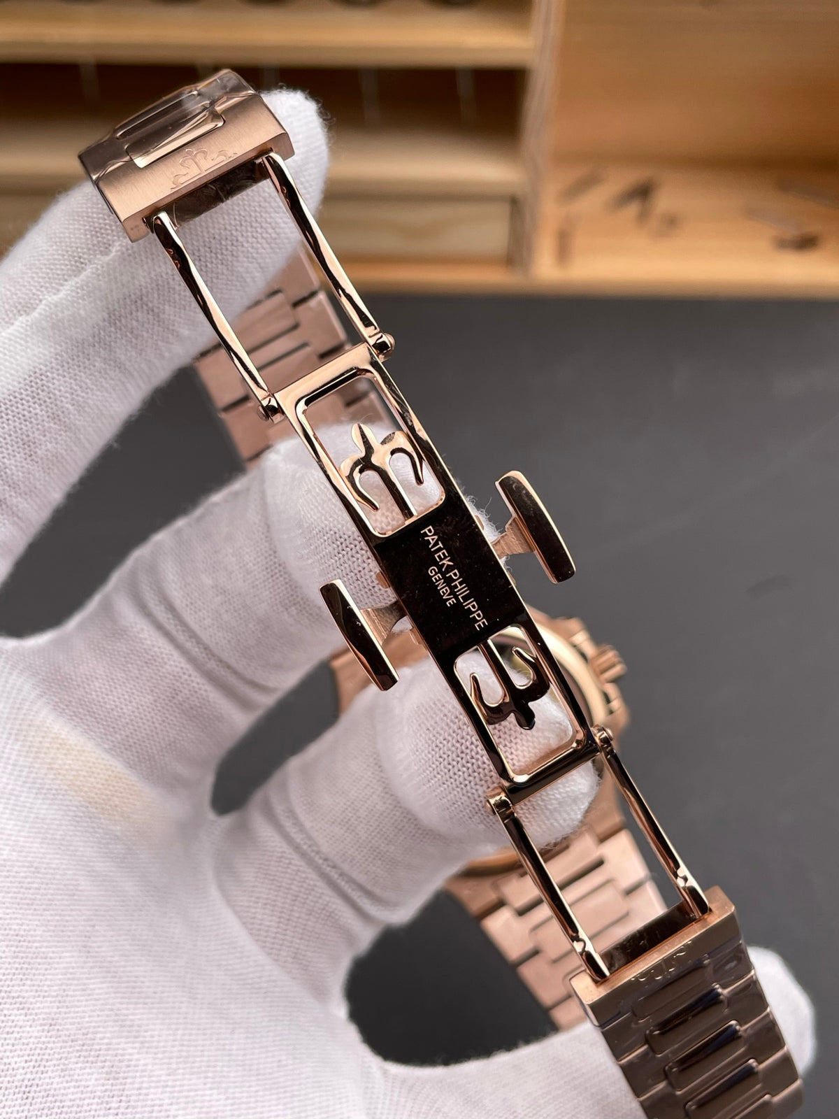 PATEK PHILIPPE NAUTILUS 7118