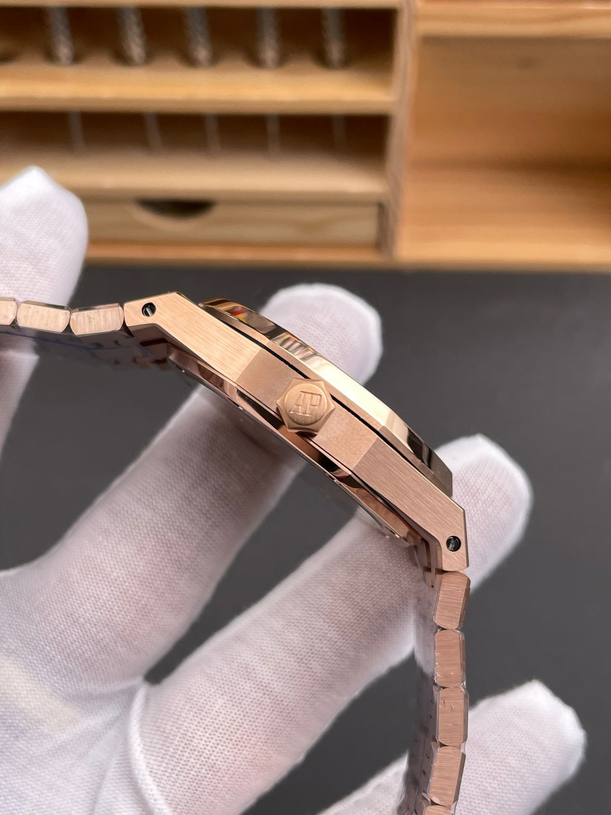 Audemars Piguet Royal Oak Style – Rose Gold / Blue Dial