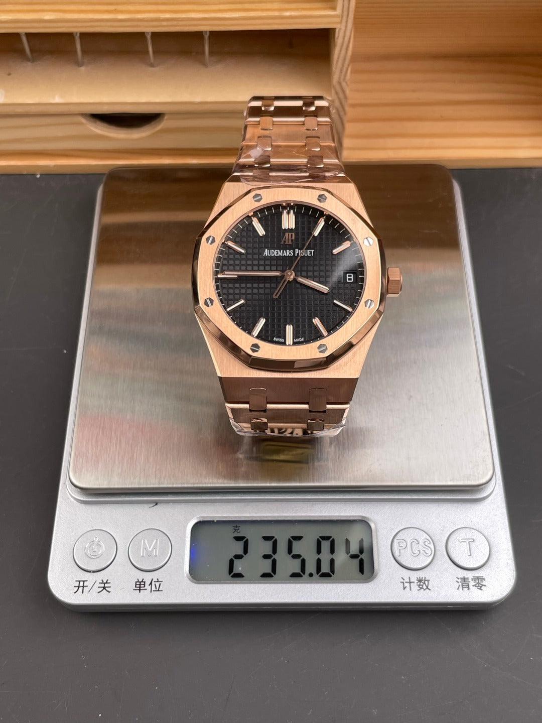 Audemars Piguet Royal Oak Style – Rose Gold  Black Dial