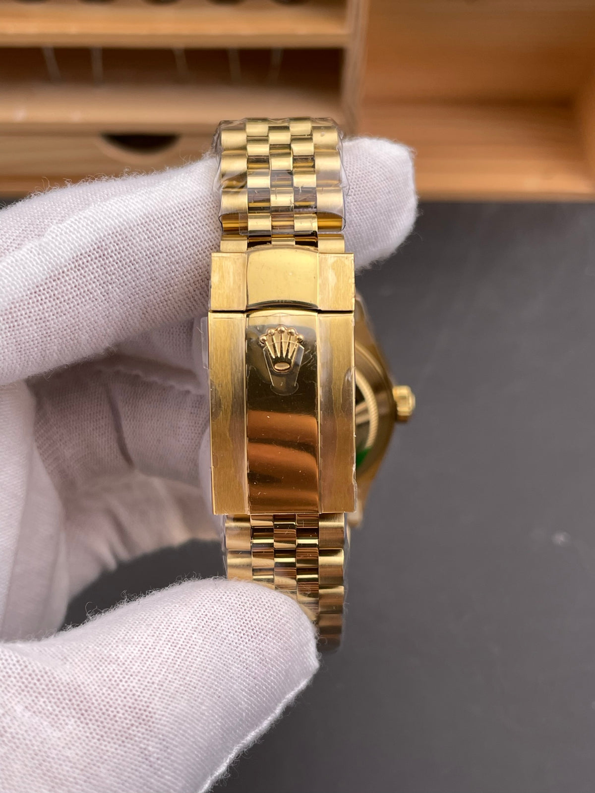 Rolex Sky-Dweller — 18 ct Yellow Gold & Green Dial
